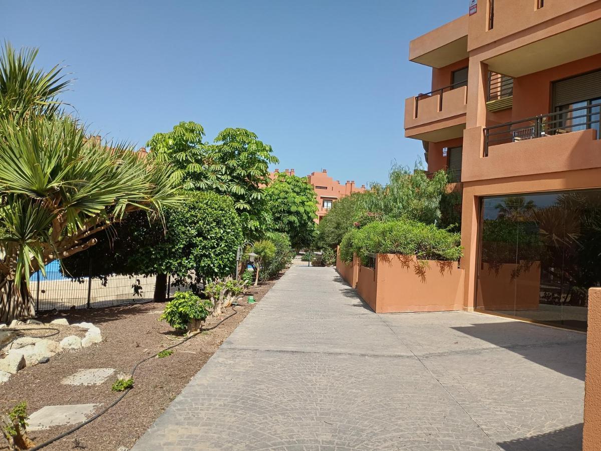 אל מדאנו Apartamento Con Vistas מראה חיצוני תמונה